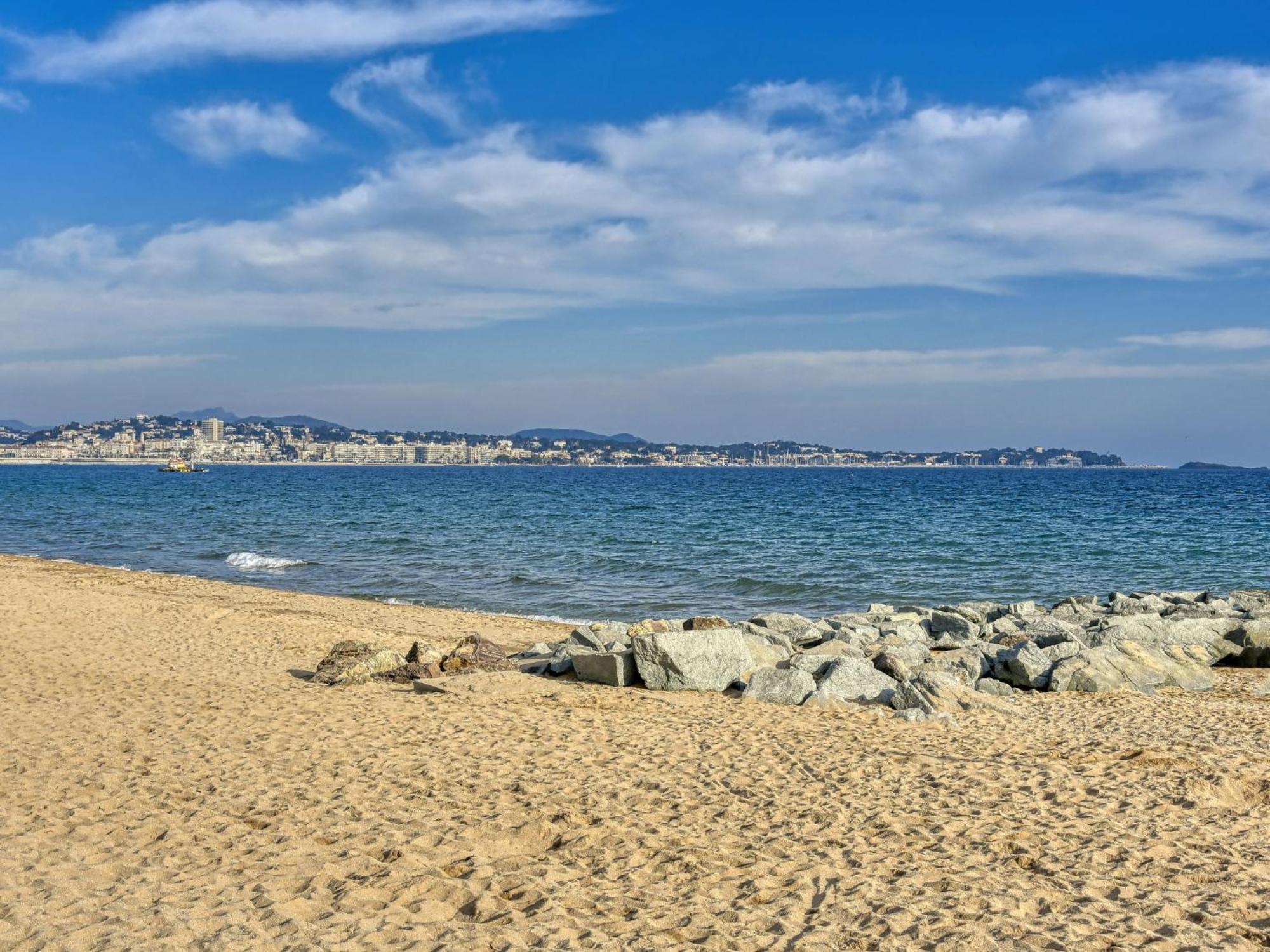 Le Lagon Bleu-5 By Interhome Fréjus